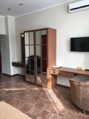 Design Tek Büyük Yataklı Oda