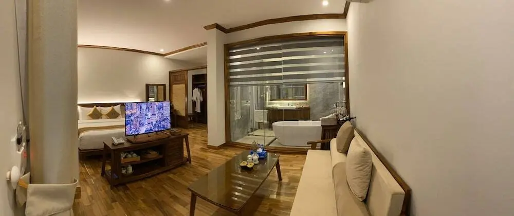Premium Tek Büyük Yataklı Oda