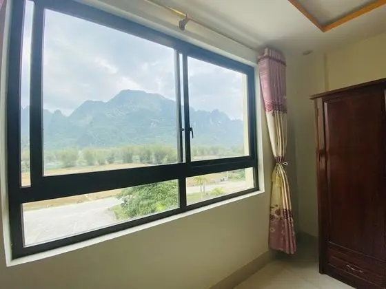 Panoramic Tek Büyük Yataklı Oda