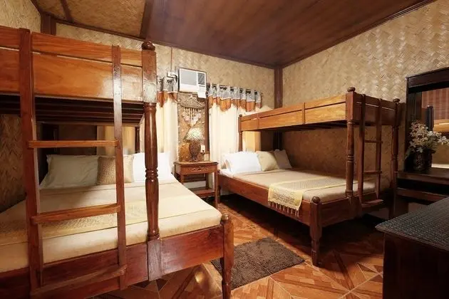 Villa (1A/1B Deluxe & Family Room with Loft)