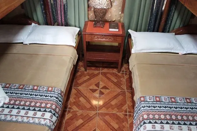 Villa (1A/1B Deluxe & Family Room with Loft)