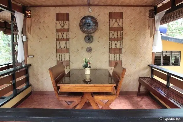 Villa (1A/1B Deluxe & Family Room with Loft)