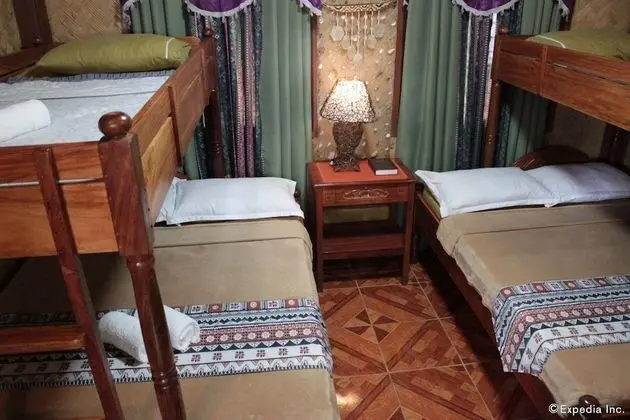 Villa (1A/1B Deluxe & Family Room with Loft)