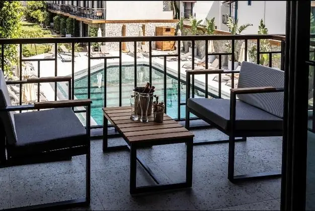 Grand Deluxe Oda, Bahçe Manzaralı, Balkonlu