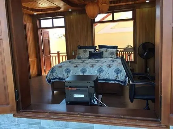 Deluxe Bungalov, 1 Büyük (Queen) Boy Yatak, Sigara İçilebilir