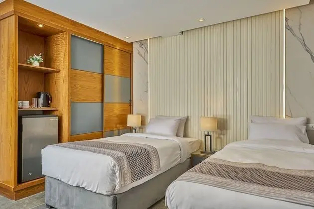 Deluxe Double/Twin Room - Pyramids View With Terrace