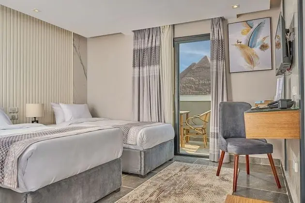 Deluxe Double/Twin Room - Pyramids View With Terrace