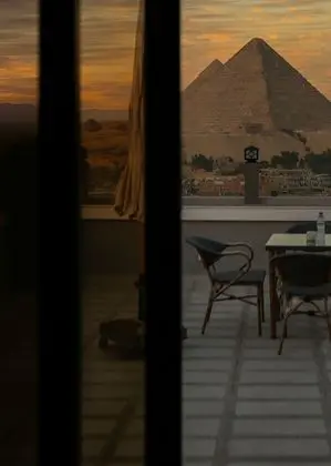 Deluxe Double/Twin Room - Pyramids View With Terrace