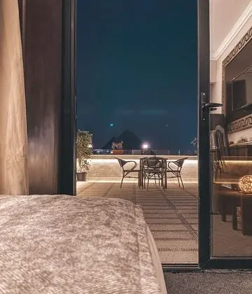 Deluxe Double/Twin Room - Pyramids View With Terrace