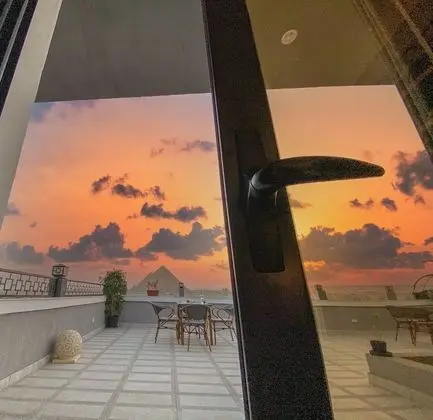 Deluxe Double/Twin Room - Pyramids View With Terrace