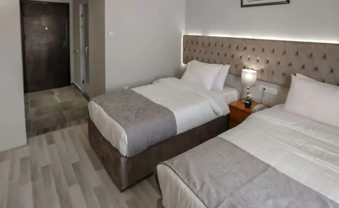 Deluxe Double/Twin Room - Pyramids View With Terrace