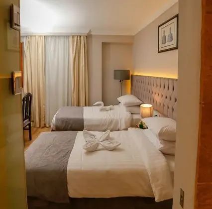 Premium Double/Triple Room - Pyramids View With Terrace