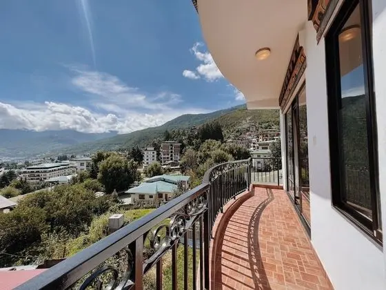 Executive Oda, Balkon, Şehir Manzaralı