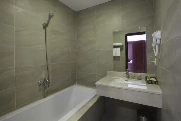 Deluxe Tek Büyük veya İki Ayrı Yataklı Oda