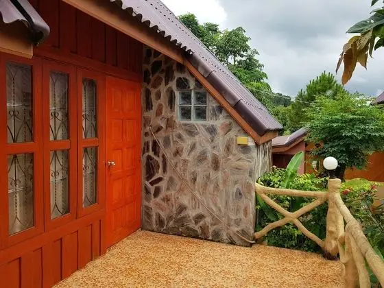 Bungalow with Garden View
