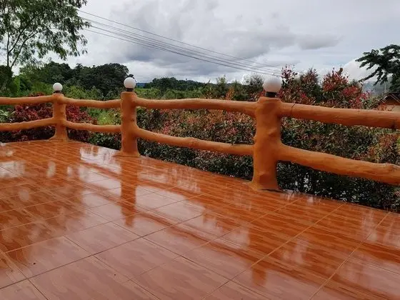 Bungalow with Garden View