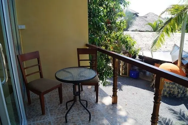 Deluxe Family Garden View (B-1)
