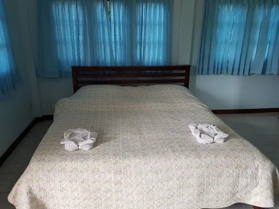 Kır Evi, 1 En Büyük (King) Boy Yatak