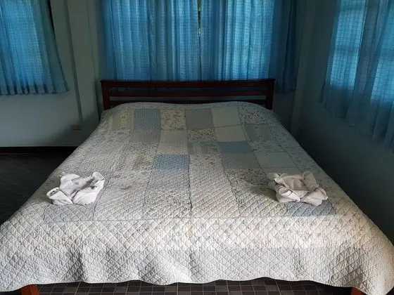 Kır Evi, 1 En Büyük (King) Boy Yatak