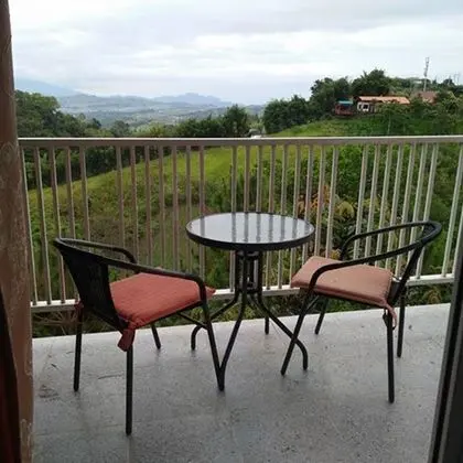 Double Room (Baan Rebiangphu)