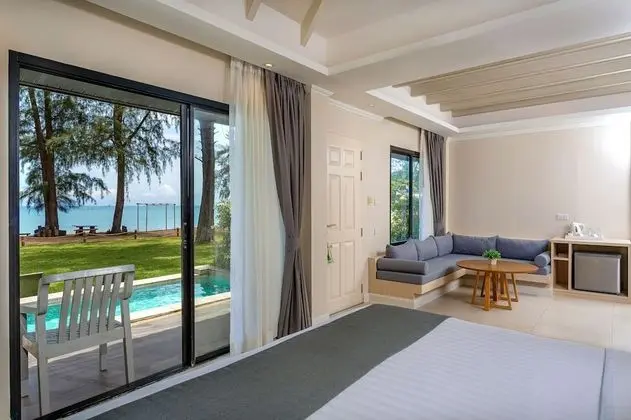Beach Front Pool Villa