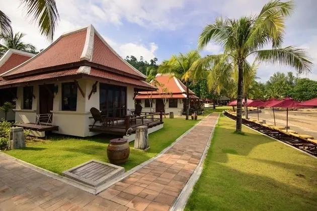 Honeymoon Villa, Denize Sıfır