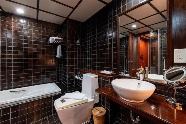 Siam Chalet Room
