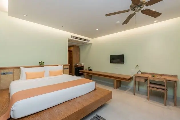 Estate Deluxe Forest Room