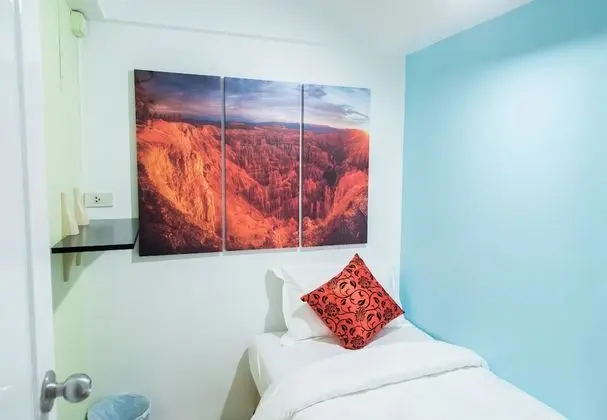 Basic Single Room with Private Bathroom
