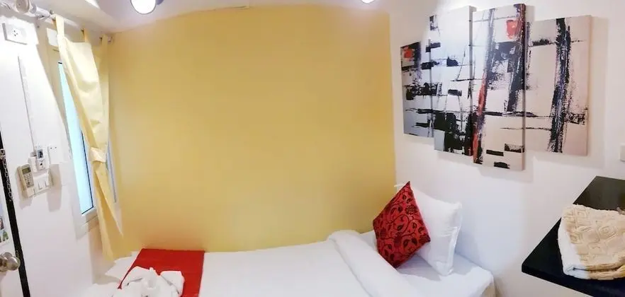 Basic Single Room with Private Bathroom