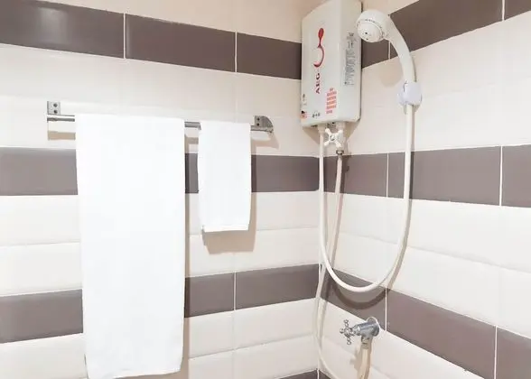 Basic Single Room with Private Bathroom