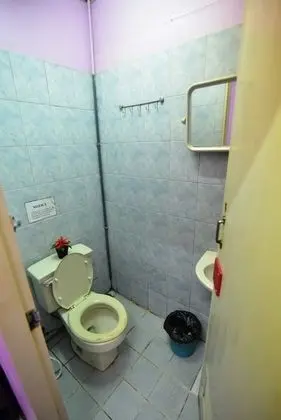 Single Room with Air Condition