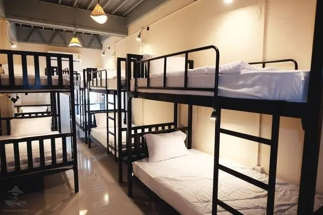 10-Bed Mixed Dormitory