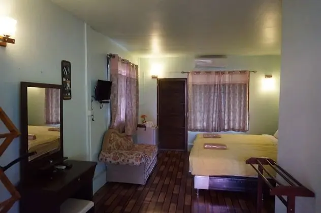 Deluxe Twin Bed - Rabieng Rim Nam
