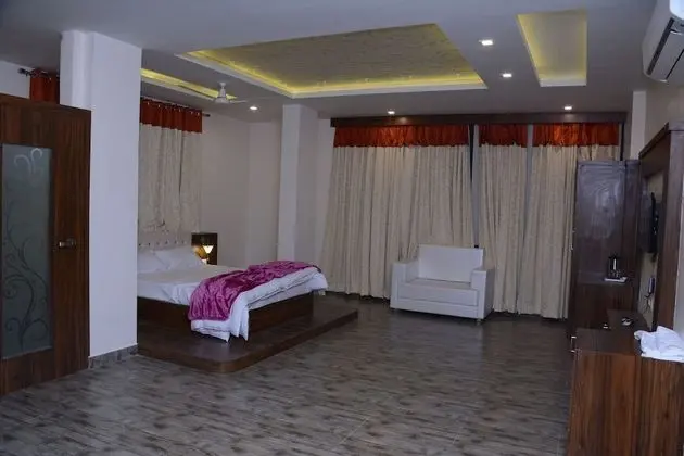 Royal Deluxe Room