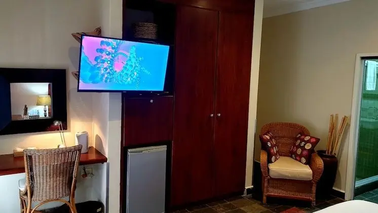 Superior Tek Büyük Yataklı Oda, 1 En Büyük (King) Boy Yatak, Özel Banyo, Bahçeli