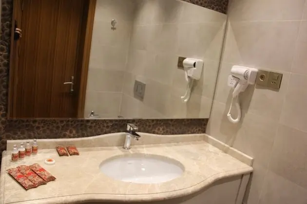 Standard Tek Büyük Yataklı Oda, Deniz Manzaralı