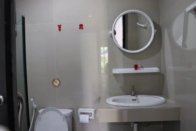Üç Kişilik Oda