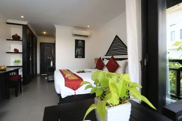 Tek Büyük veya İki Ayrı Yataklı Oda, Havuz Manzaralı (Apsara Poolview)