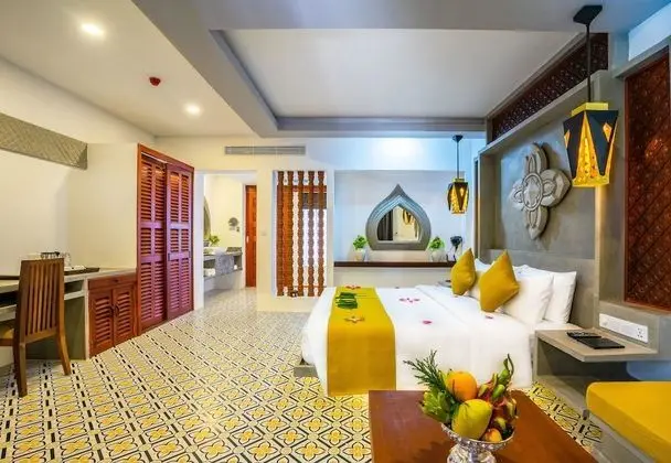 Romantic Süit, 1 Yatak Odası, Havuz Manzaralı