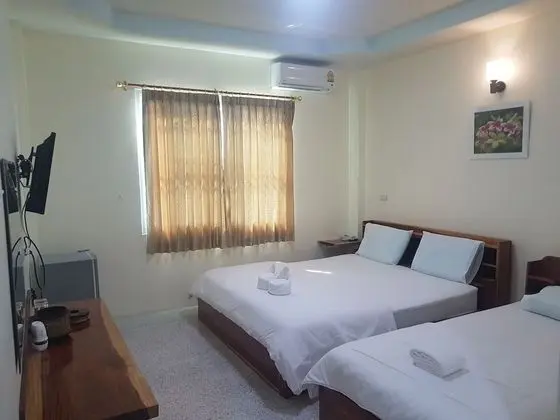 Üç Kişilik Oda