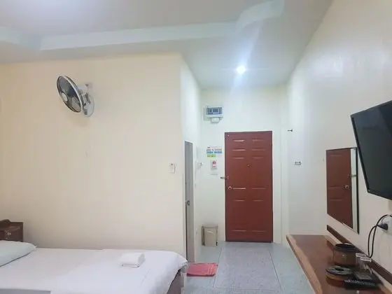 Üç Kişilik Oda