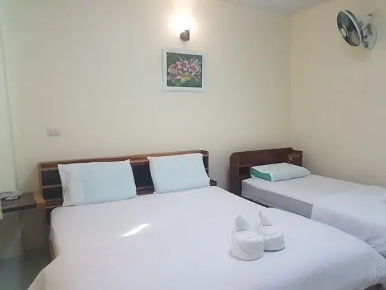 Üç Kişilik Oda