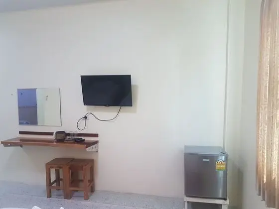 Üç Kişilik Oda