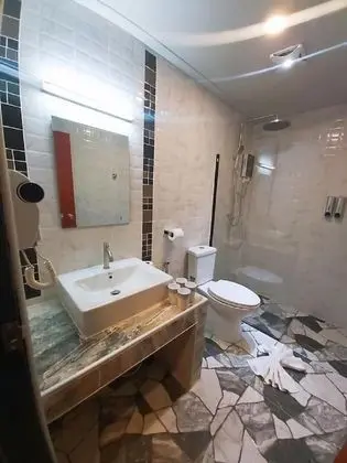 Deluxe Dört Kişilik Oda