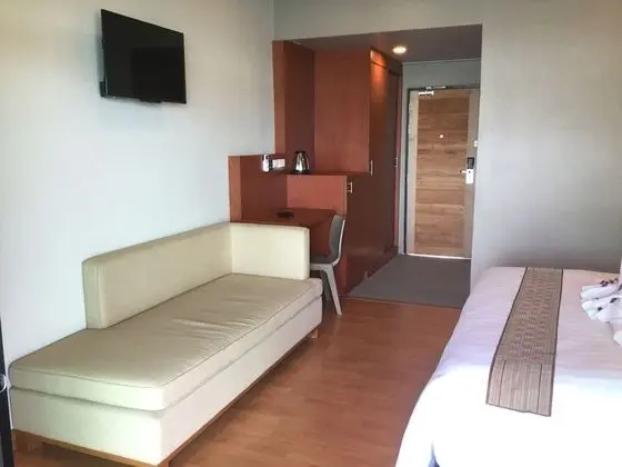 Deluxe Triple Room, River Side