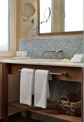 Deluxe Tek Büyük Yataklı Oda, Balkon