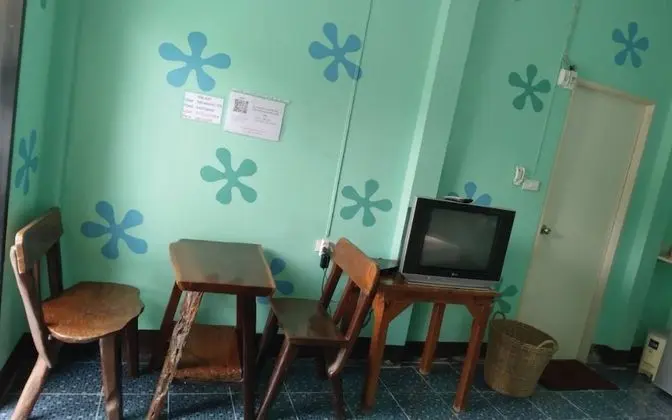 Basic Üç Kişilik Oda, 1 En Büyük (King) Boy Yatak, Sigara İçilmez
