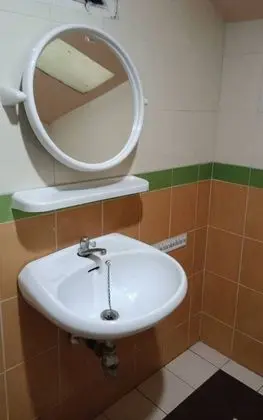 Basic Üç Kişilik Oda, 1 En Büyük (King) Boy Yatak, Sigara İçilmez