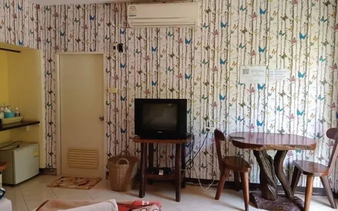 Basic Üç Kişilik Oda